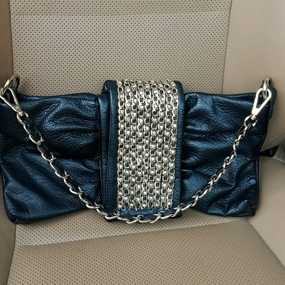 Street Level Handbags - Beautiful Metal Chain Clutch